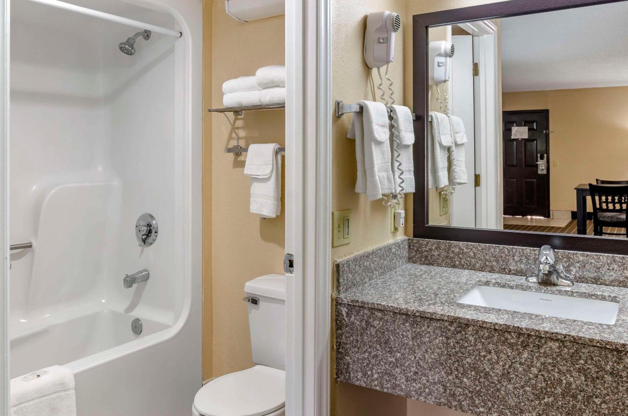 Quality Inn Hillsville Ngoại thất bức ảnh